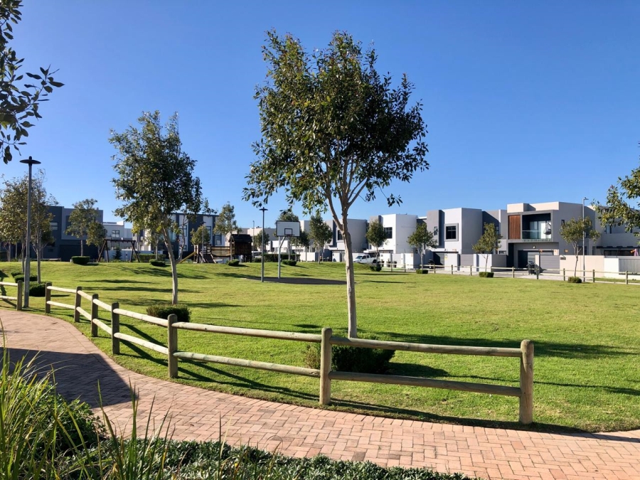 4 Bedroom Property for Sale in Sandown Western Cape
